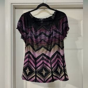 Style & Co Black and Purple Chevron/Geometric Pattern Short Sleeve Top Size L